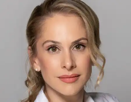 Ana Kasparian