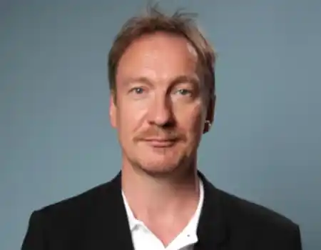 David Thewlis