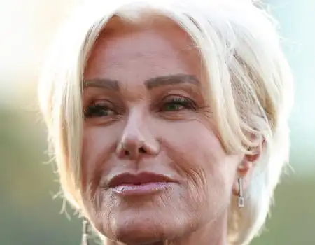 Deborra-Lee Furness