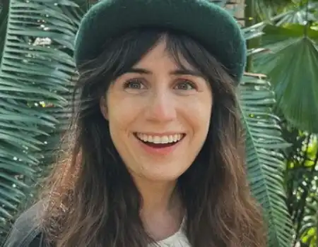 Dodie Clark