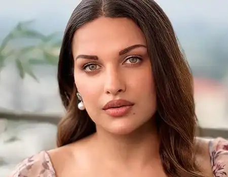 Himanshi Khurana