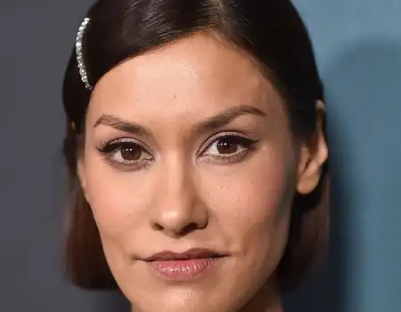 Janina Gavankar