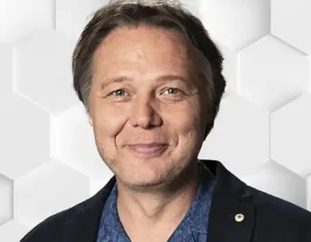 Shaun Dooley